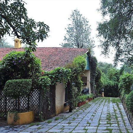 Welcomheritage Connaught House Mount Abu Buitenkant foto