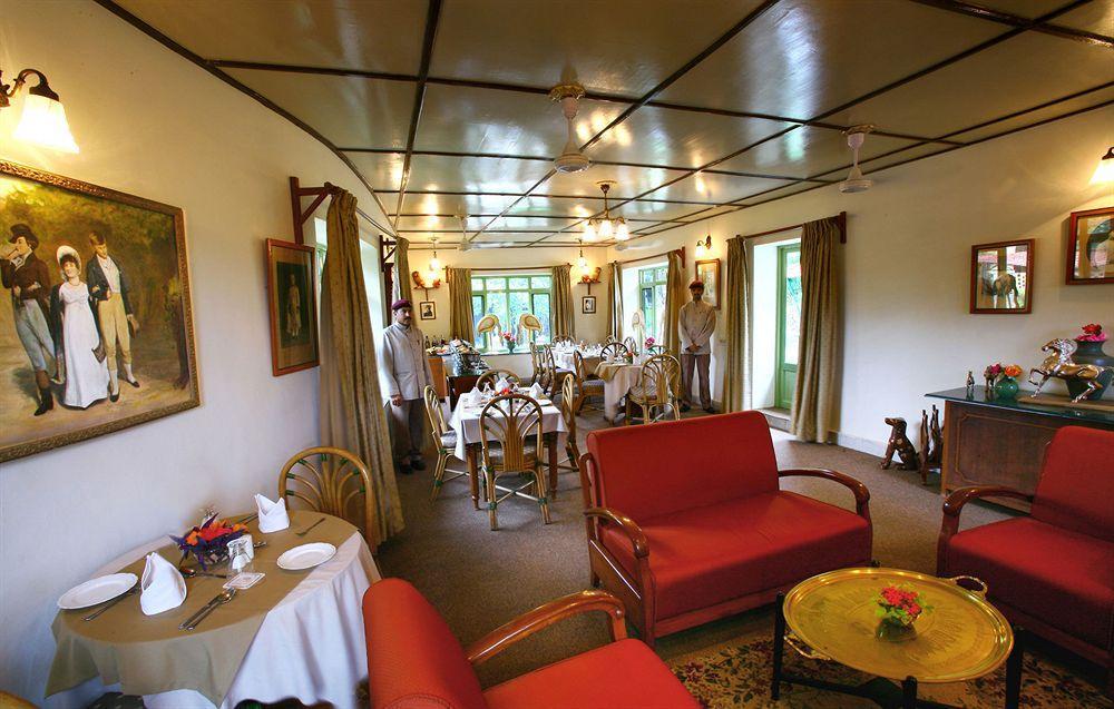 Welcomheritage Connaught House Mount Abu Buitenkant foto