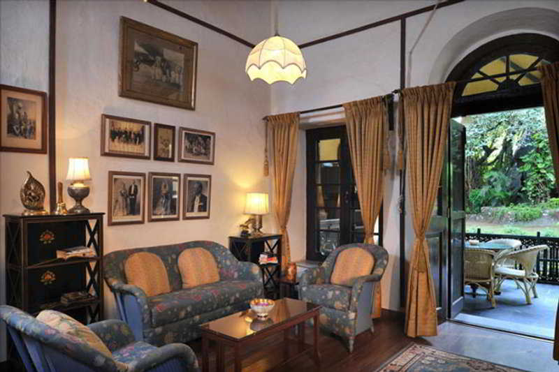 Welcomheritage Connaught House Mount Abu Buitenkant foto